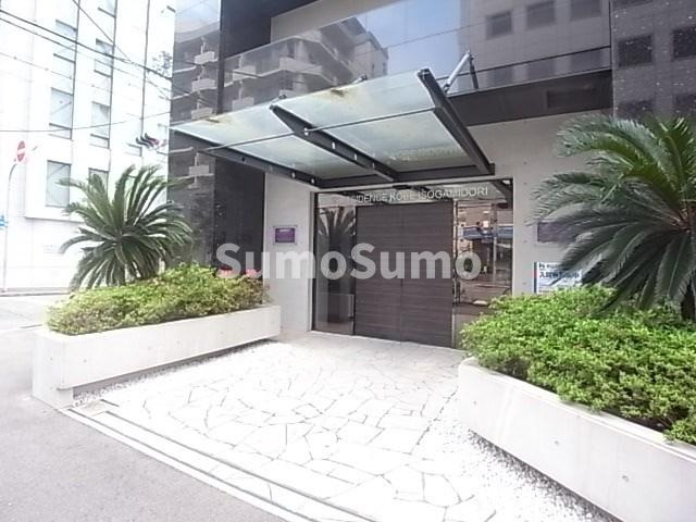 S-RESIDENCE神戸磯上通のエントランス