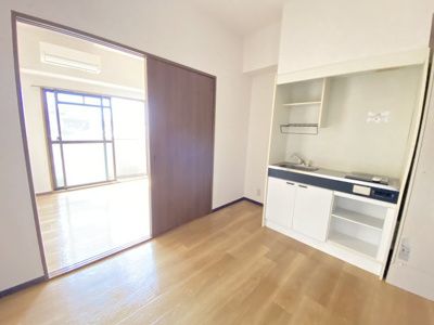 【居間・リビング】 | ヴィラージュ長承寺