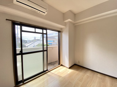 【洋室】 | ヴィラージュ長承寺