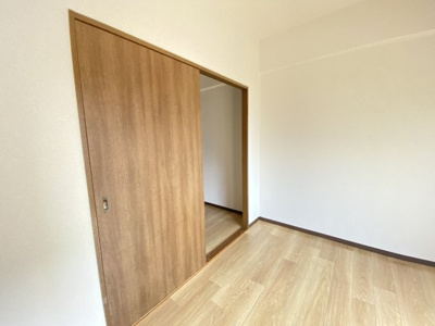 【洋室】 | ヴィラージュ長承寺