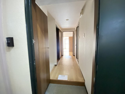 【玄関】 | ヴィラージュ長承寺