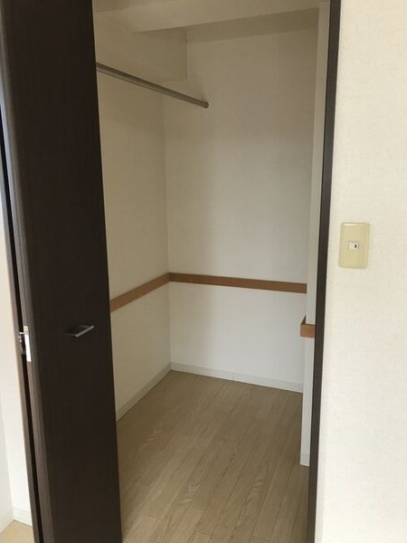 マ・メゾン瑞穂の収納