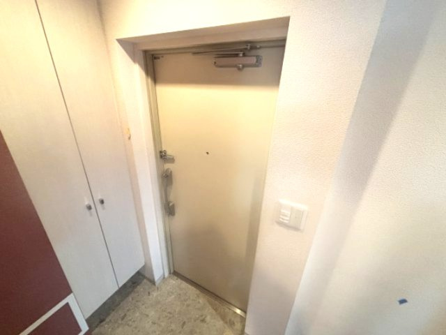 ロアール神戸住吉の玄関