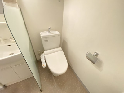 【トイレ】 | ＴＫアンバーコート宿院 | シンプルで使いやすいトイレです