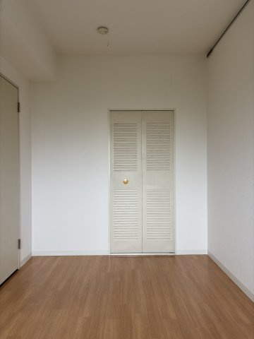 フレア日光の寝室