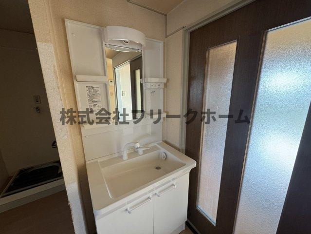 三鷹市牟礼７丁目の賃貸マンションの洗面所