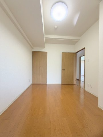 オーベル井口の居間・リビング