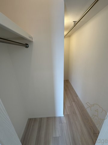 シーズンフラッツ梅田EASTの収納