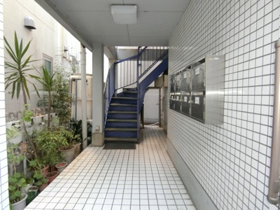 【エントランス】 | アーバン関沢