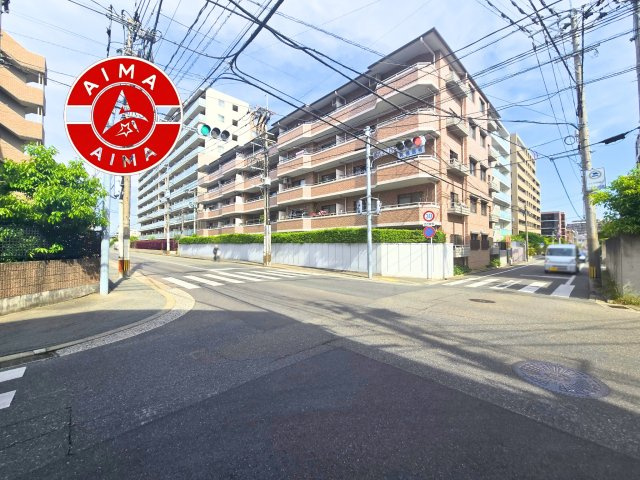 藤崎ロジュマンの現況写真|前面道路含む現地の写真です。
