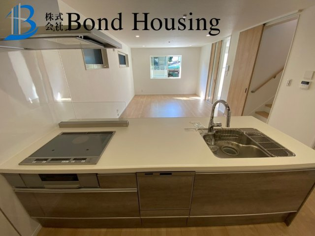 南西角地LDK21帖以上　塩屋台2丁目　新築戸建のキッチン