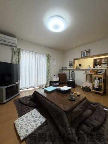 【居間・リビング】 | 国屋町中古戸建 | リビングです