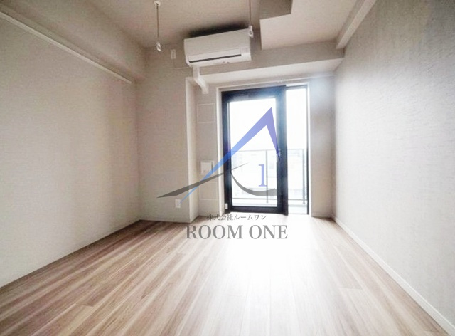 ベルグレード川崎AZの居間・リビング|洋室のお部屋です。