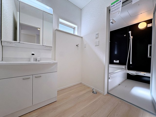 新築戸建・新築建売　郡山市並木第1　大島小・第五中の独立洗面台