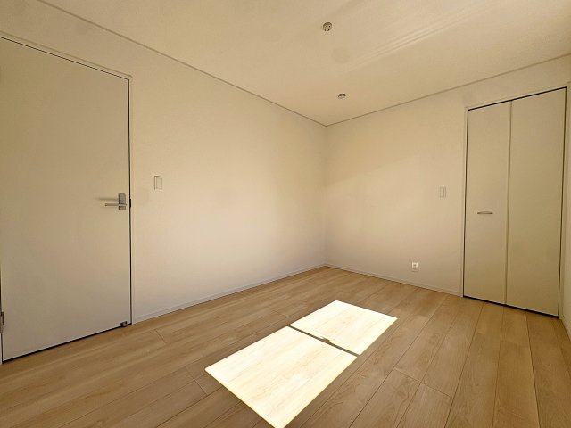 新築戸建・新築建売　郡山市並木第1　大島小・第五中の洋室