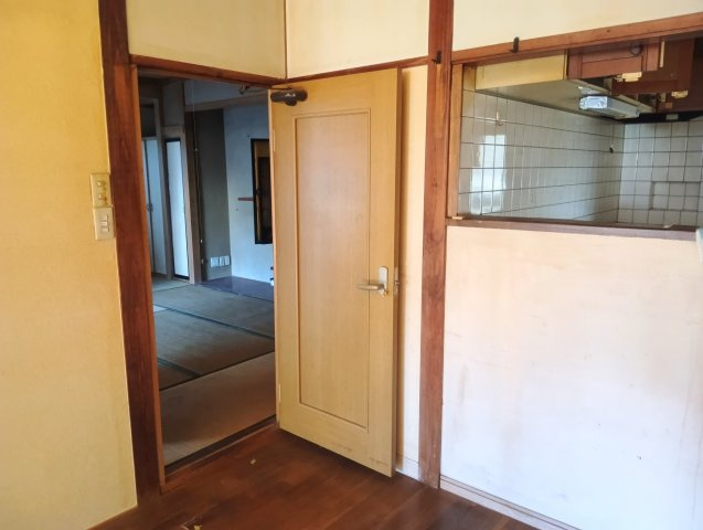 売中古戸建　静岡市葵区千代田6丁目の内装