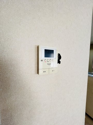 あきる野市上代継中古戸建☆通勤通学便利な立地条件♪周辺環境良好も良好です！の防犯設備