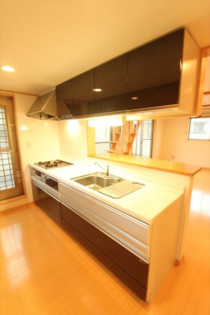 練馬区大泉町３丁目の中古一戸建のキッチン