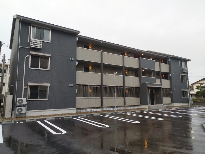 Alhambra(ｱﾙﾊﾝﾌﾞﾗ)　Deux(ﾄﾞｩｰ)