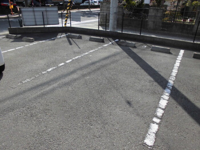 【駐車場】 | オンディーヌ | 駐車場