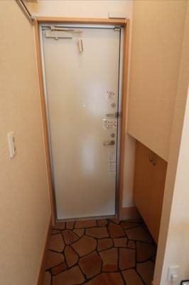 【玄関】 | Ｄ-ＲｏｏＭ渡利 | 玄関