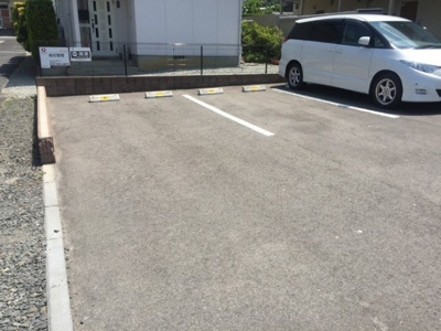 【駐車場】 | Ｄ-ＲｏｏＭ渡利 | 駐車場