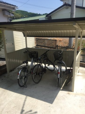 【その他共用部分】 | Ｄ-ＲｏｏＭ渡利 | 駐輪場