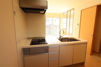 【キッチン】 | Ｄ-ＲｏｏＭ渡利 | ガスコンロ付き対面式キッチン