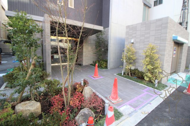 エス・キュート梅田東のエントランス