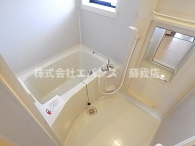 【浴室】 | ファミール千葉寺 | 日々の暮らしに欠かせないお風呂です
