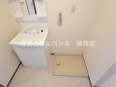 【洗面所】 | ファミール千葉寺 | 忙しい朝には欠かせない洗面所です