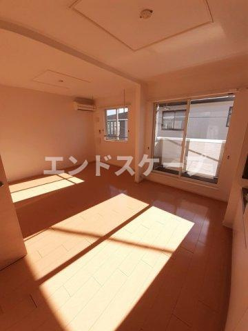 フォーカーレⅡの居間・リビング|高崎、前橋のお部屋探しはエンドスケープまで！お客様の理想お聞かせ下さい♪