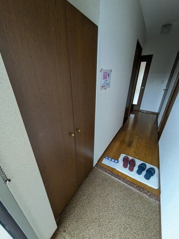 サンパレスの玄関|ゆったりとした玄関です