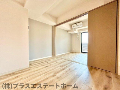 【居間・リビング】 | クローバー・マーレ神戸「新長田」駅 徒歩7分