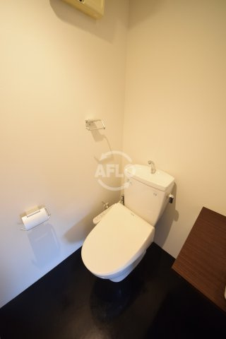 アーバンスタイル心斎橋のトイレ|アーバンスタイル心斎橋　温水洗浄便座