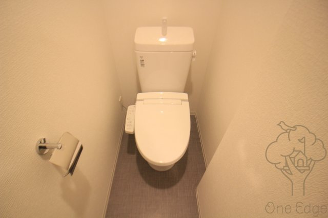 セレニテ中崎町リアンのトイレ