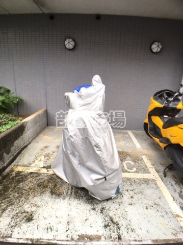 アランシア本所吾妻橋のその他共用部分|バイク置き場