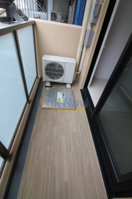 【バルコニー】 | メルシー・ティー