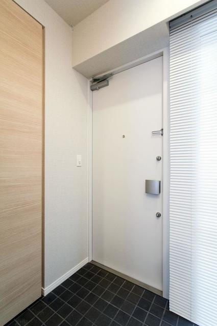 ガーデニエール砧　ＷＥＳＴの玄関|※写真は同タイプ住戸です。