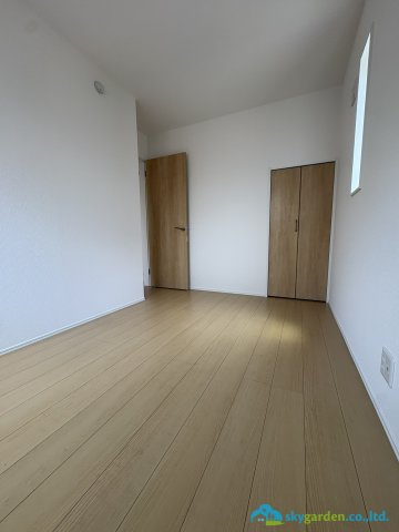 藤沢市渡内４丁目２期　新築戸建　全２棟２号棟の洋室|広々とした洋室です