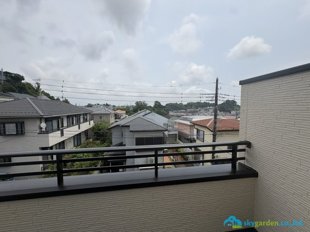 藤沢市渡内４丁目２期　新築戸建　全２棟２号棟のバルコニー