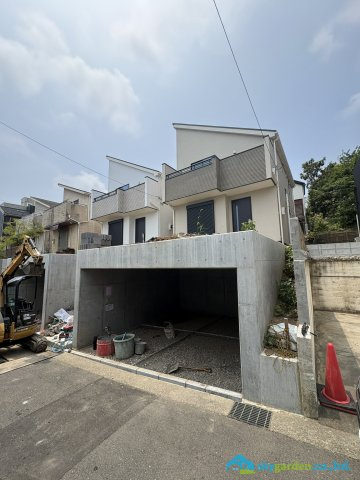 藤沢市渡内４丁目２期　新築戸建　全２棟２号棟