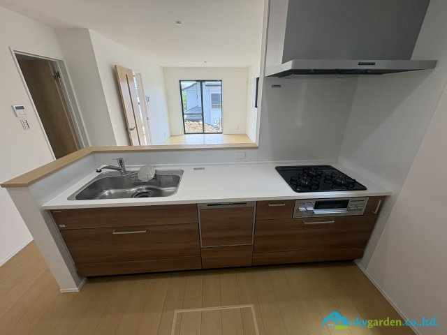 藤沢市渡内４丁目２期　新築戸建　全２棟２号棟のキッチン|お料理しやすいキッチンです
