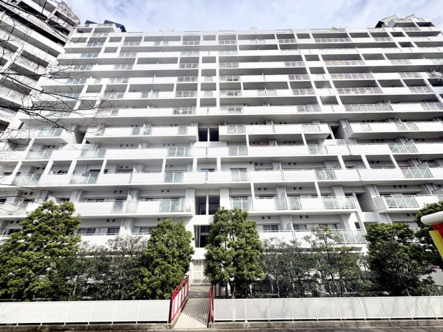 RICウエストコート6番街