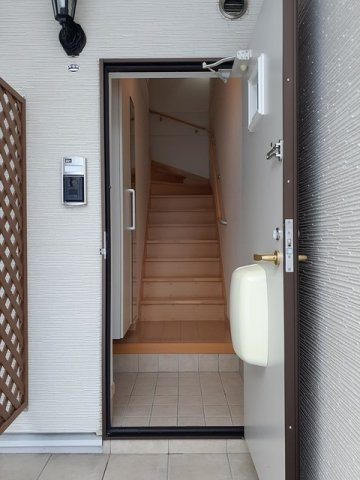 アトラスＫの玄関