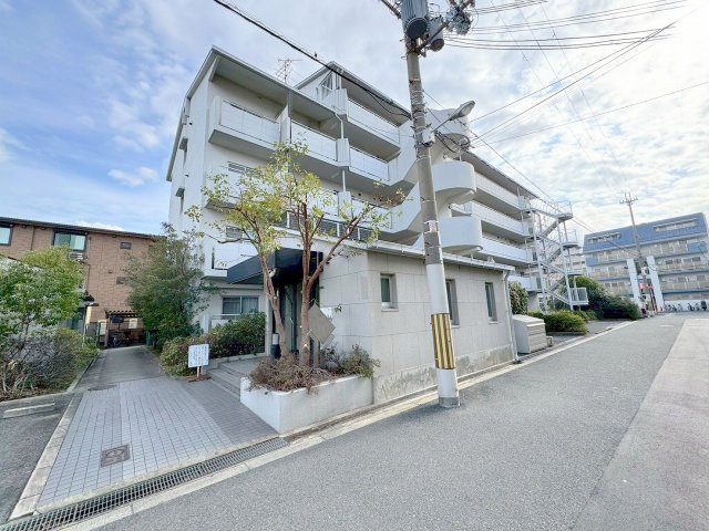 エクセルグリーンの外観