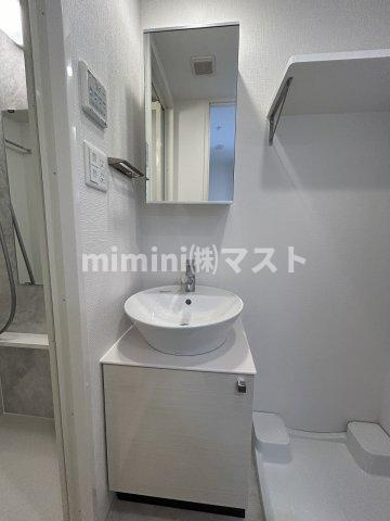 大阪市港区市岡１丁目の賃貸マンションの独立洗面台