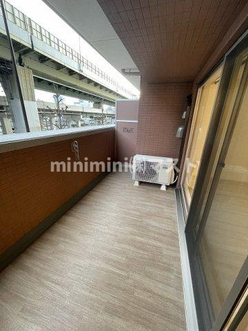 大阪市港区弁天３丁目の賃貸マンションのバルコニー