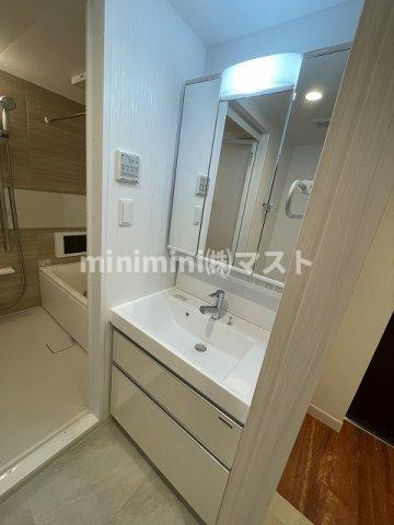 大阪市港区弁天３丁目の賃貸マンションの洗面所