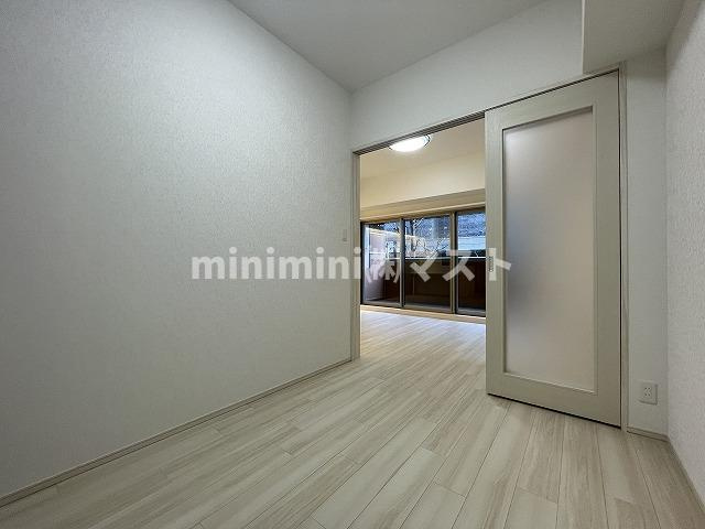 大阪市港区弁天３丁目の賃貸マンションの内装